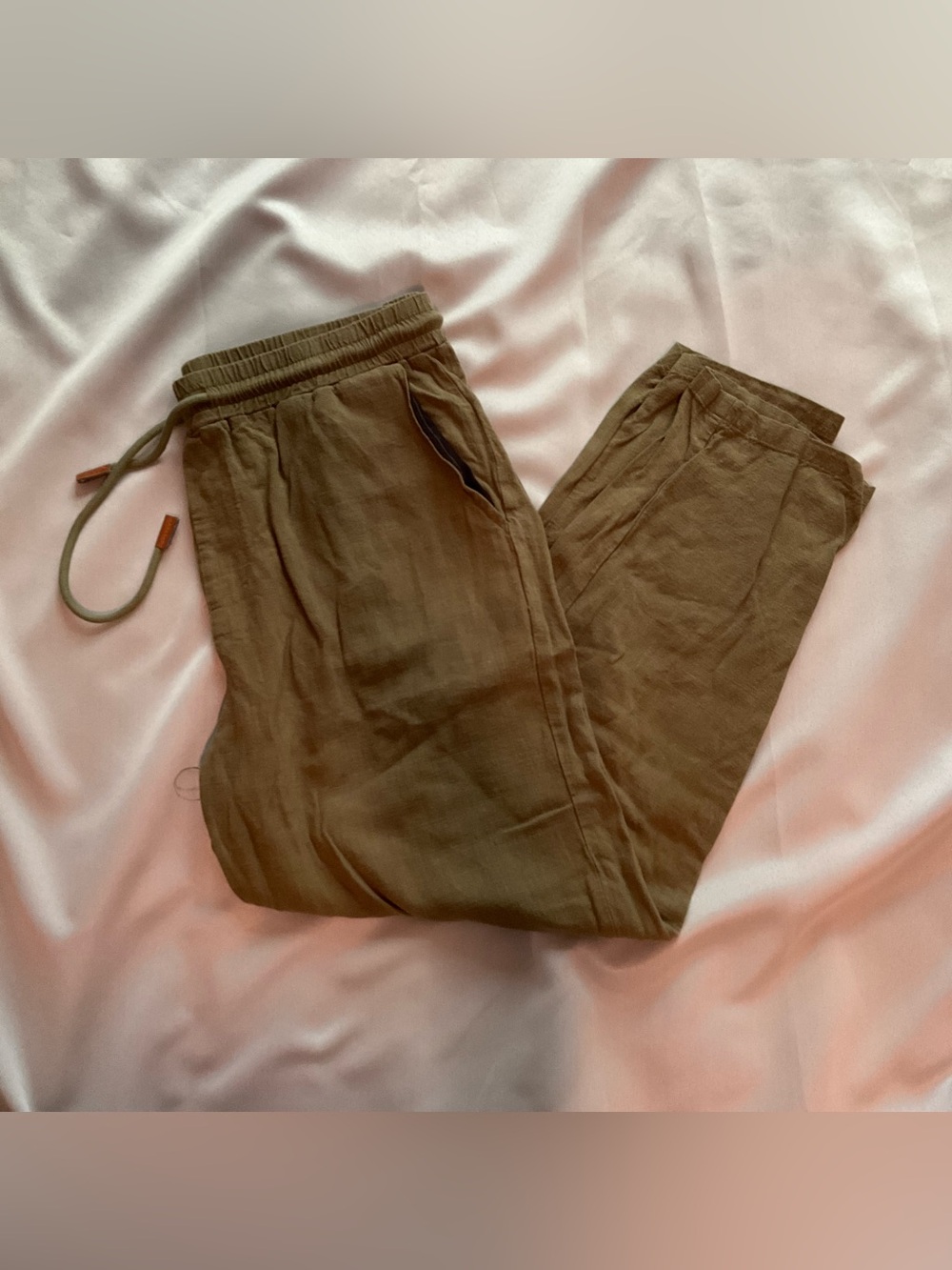 Men's Casual Drawstring Pants in Olive Brown